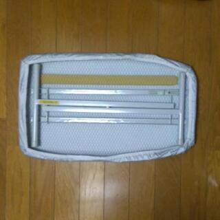 アイロン台。お家でアイロンかける方に！の画像