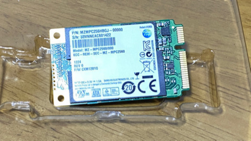 PCパーツ mSATA SSD256GB