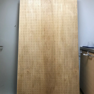DIY 有孔ボード　パンチングボードの画像