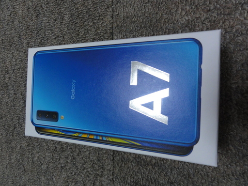 新品 未開封 ギャラクシーA7 青