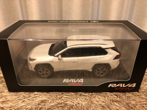 2色セット⭐️【新型RAV4 1/30ダイキャストミニカー】