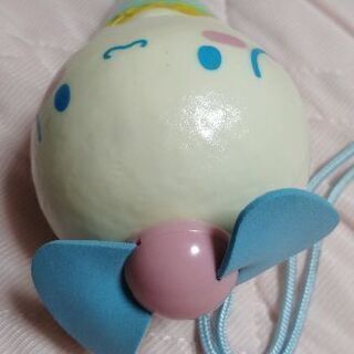 美品❣️シナモンロール扇風機🐇の画像