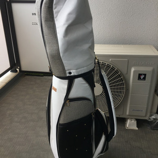 レディースゴルフクラブセットの画像
