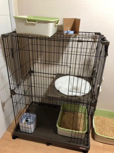 猫　ケージ・水ボウル・トイレ