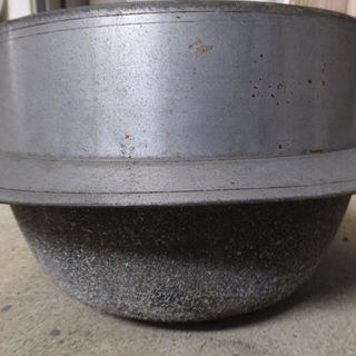☆昭和レトロ☆ 鉄羽釜 鉄鍋 鉄釜 検索) 蒸籠 鉄 かまど 臼鉄鍋 囲炉裏 鍋料理 アウトドア 古民具　5の画像
