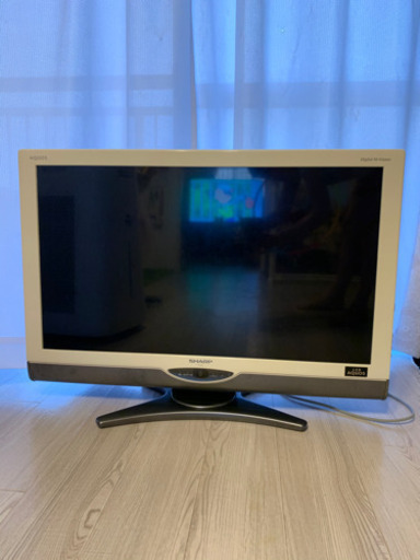 SHARP AQUOS 32V型　テレビ