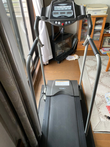 ランニングマシン美品　値下げします。