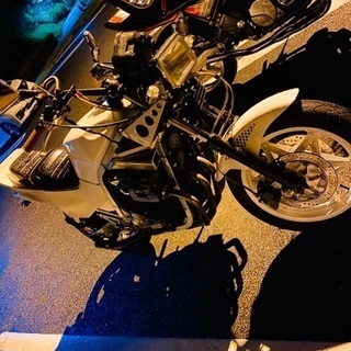 CBR400f