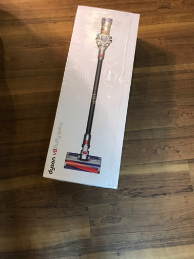 ★新品未使用未開封★dyson v8 fluffy extra. ダイソン