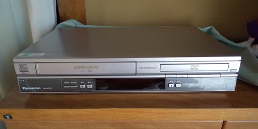 パナソニック NV-VP31 DVD+VHSデッキ