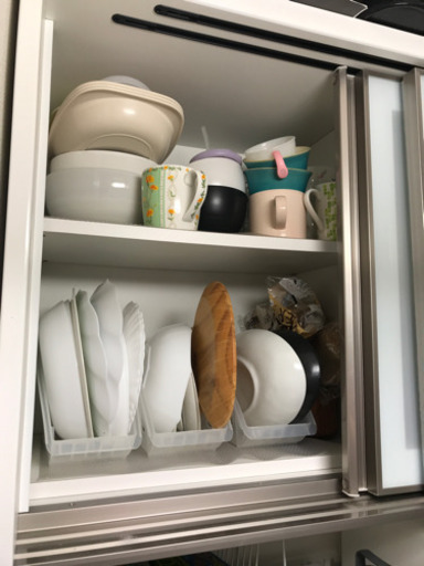 【引き渡しする方決まりました】ニトリ　食器棚