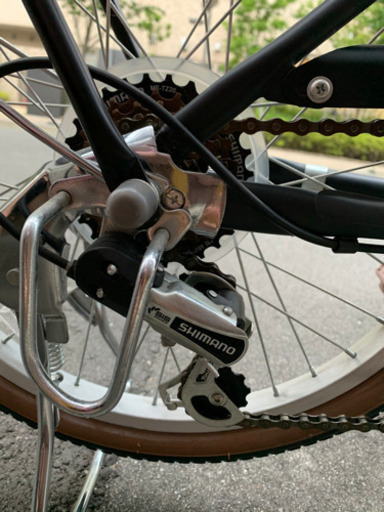 【美品】20インチ折り畳み自転車・シマノ6段変速・LEDオートライト