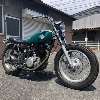 YAMAHA 1JR 2型　SR400 カスタム車