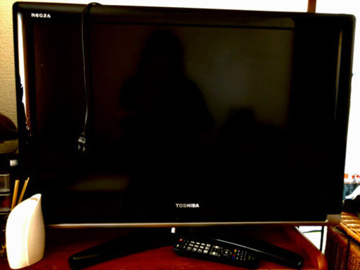①【値下げしました】東芝　32型　液晶テレビ　DVDレコーダー