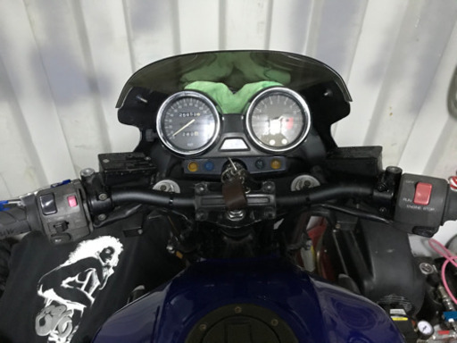 バイク ZRX1100