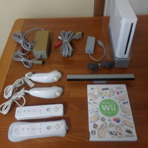 任天堂　Wii　本体　コントローラー　他