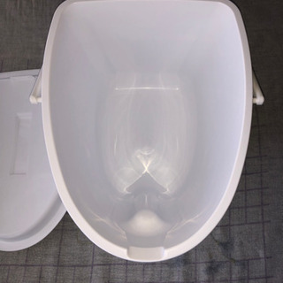 介護ポータブルトイレ消臭剤入りポット（バケツ）新品未使用品　型番VALPTH13Wの画像