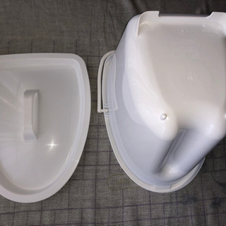 介護ポータブルトイレ消臭剤入りポット（バケツ）新品未使用品　型番VALPTH13Wの画像