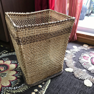 メッシュのかご