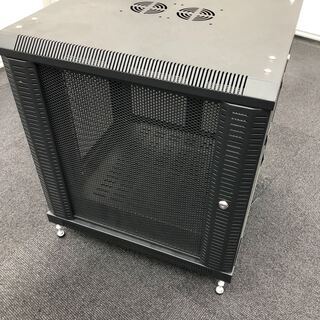 サーバーラック　60cm（横）x60cm（奥行き）x61.5cm...