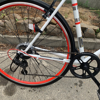 SHIMANO【シマノ】クロスバイク　6段変速　軽量フレーム