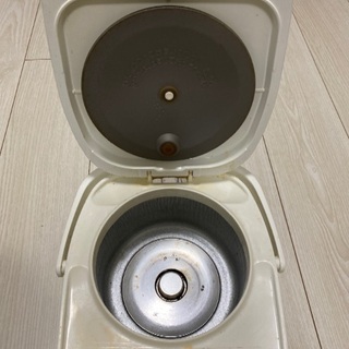 炊飯器　3号炊きの画像