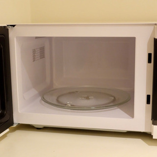 ELECTROLUX 電子レンジ 23L 50Hz 700Wの画像