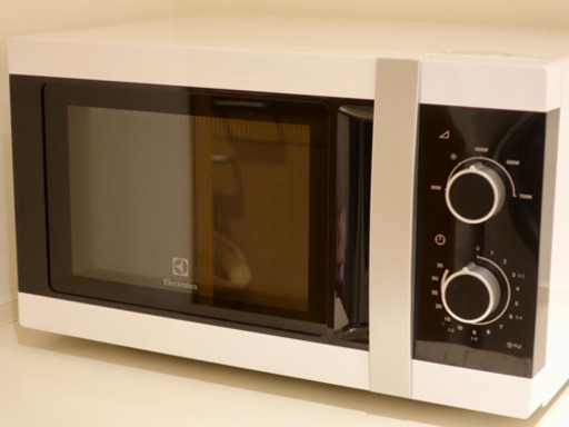 ELECTROLUX 電子レンジ 23L 50Hz 700W
