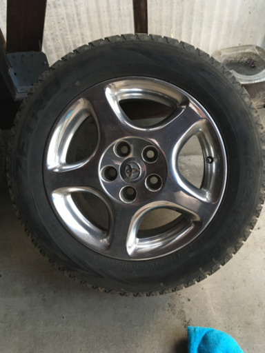 ノア　ヴォクシー１６インチアリスト純正