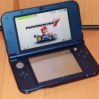 任天堂 Newニンテンドー3DS LL メタリックブルー