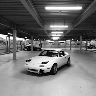 ロードスター乗りの方いませんかー？