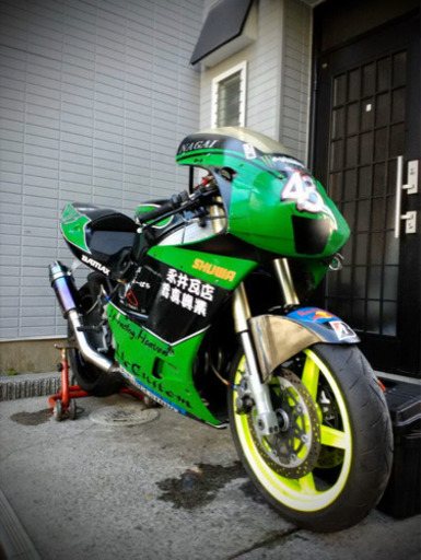 ZXR250レース車両