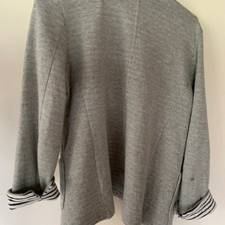 3can4onグレージャケットの画像