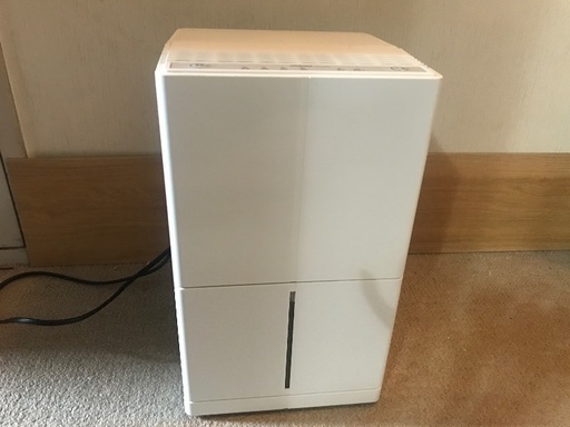 トヨトミ除湿機