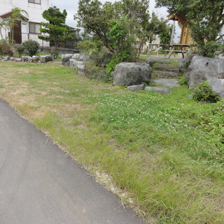瀬底島の宅地、畑 - 国頭郡