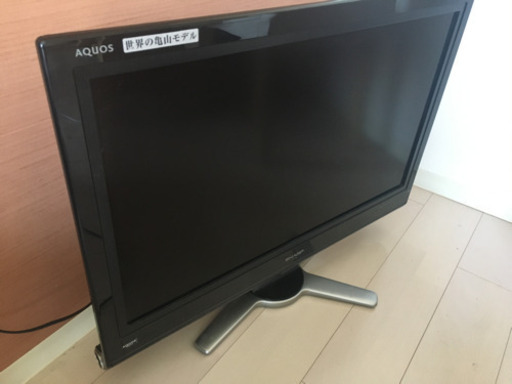 AQUOS テレビ　32インチ　2980円　状態綺麗