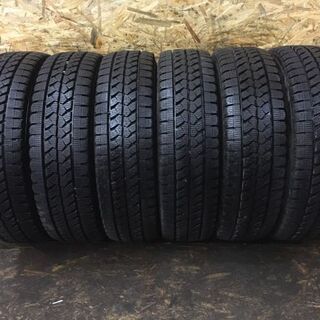 BS BLIZZAK W979 215/70R17.5 118/116L LT 17.5インチ トラックタイヤ スタッドレス 4本 2019年製 ほぼ未使用 (TF318) クレジットカード QR決済可能