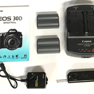 デジタル1眼レフカメラ　キャノン　EOS 30D レンズ3本セット　超美品の画像