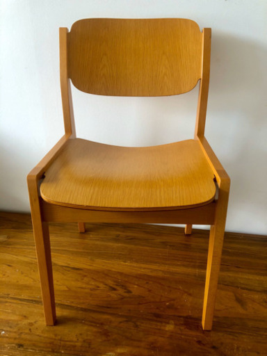 水之江忠臣 天童木工　図書館椅子