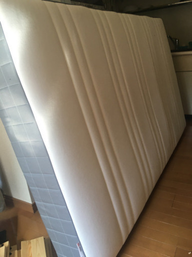 IKEA ダブルサイズベッド