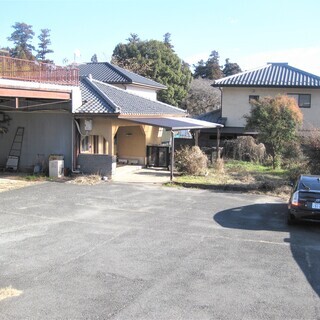 ★２１５坪の広々な住宅用地、事務所などにも★　大間々桐原　更地渡し