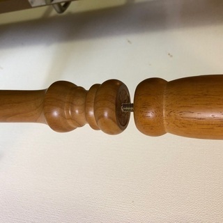 木製のポールハンガー（コートハンガー）の画像