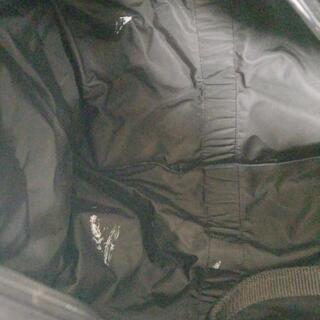 ⭐無料⭐ブラックのボストンバックの画像