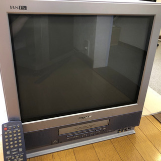テレビ　ブラウン管　テレビデオ　リモコン付　2001年製　シャー...