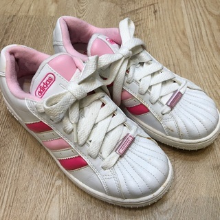 アディダス スニーカー 772246 サイズ22.5cm ピンク×ホワイト の画像