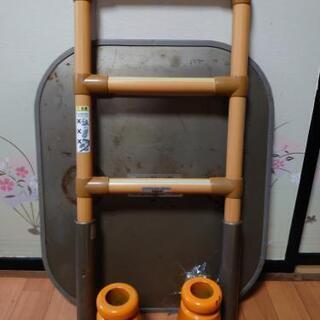 介護用品手すり 引き取りに来て頂ける方、0円です！