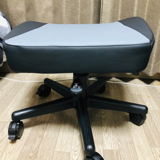 AKRACING オットマン フットレスト の画像