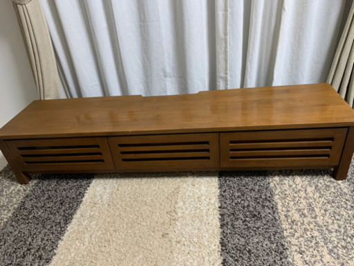テレビボード