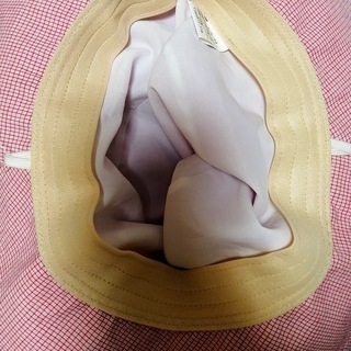 ドンとお値下げ【新品未使用】  UV90%アシックスジェーンリバー　多機能帽子　の画像