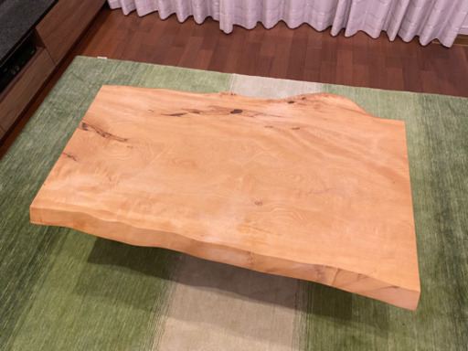 一枚板テーブル(多分トチの木)